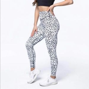 Balance athletica white snow leopard leggings